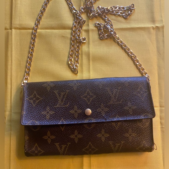 Louis Vuitton Handbags - Authentic Louis Vuitton Long Wallet